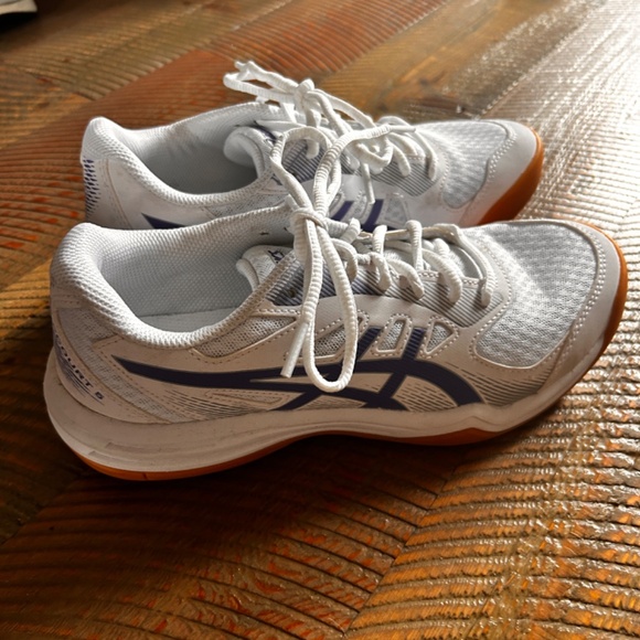 ASICS Upcourt 5 Womens, Size 8 - like NEW! - Picture 4 of 7